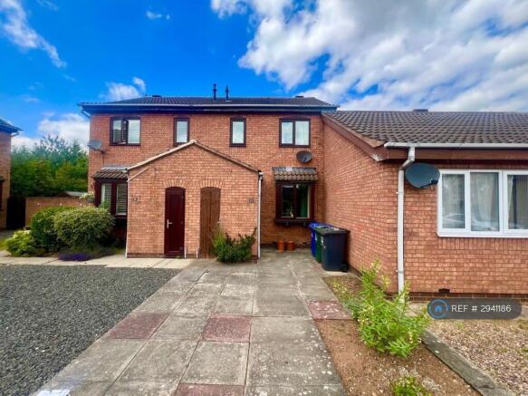 2 bed Terraced to rent Image 11