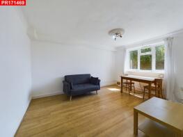 2, Malvern Court, Hillrise, Slough SL3 8RD