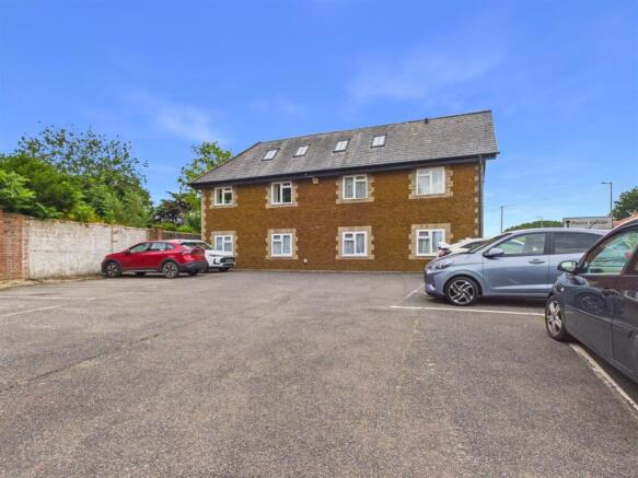 2-bed flat on Church Road, Downham Market, £135,000