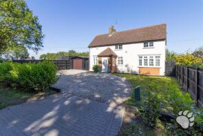 4, Gardiners Cottages, Gardiners Lane North, Billericay CM11 2XE