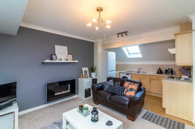 Lounge/Kitchen