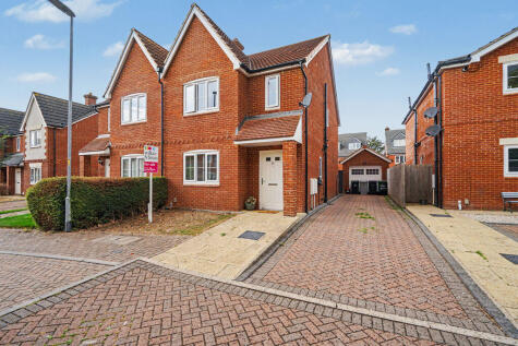 Garden Close, Grantham, NG31 9EF