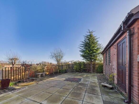 2 bed Detached Bungalow for sale Image 10