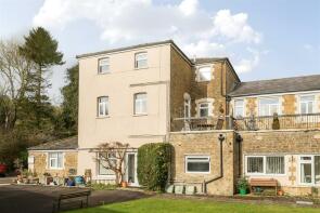 11, Stoke Water House, Stoke Road, Beaminster DT8 3LW