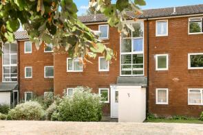 60, Scrubbitts Square, Radlett WD7 8JT