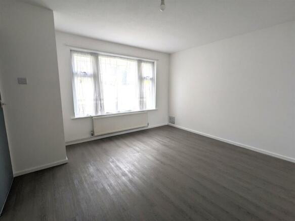 Sitting Room.jpg