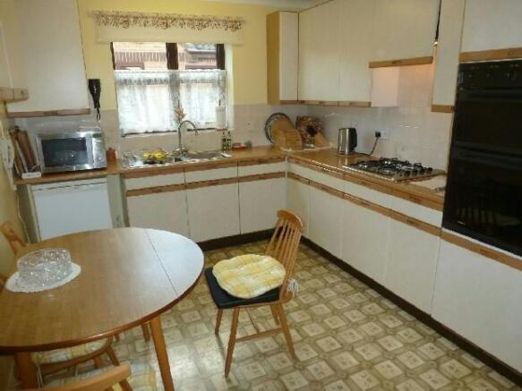 Kitchen/Breakfast Ro