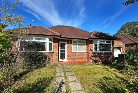 High Elm Drive, Hale Barns