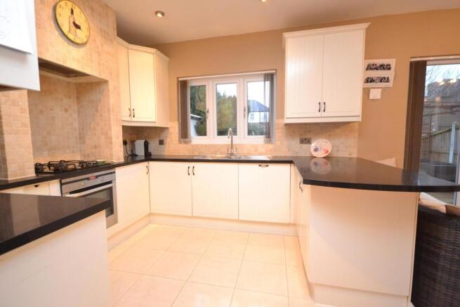 kitchen/family/diner