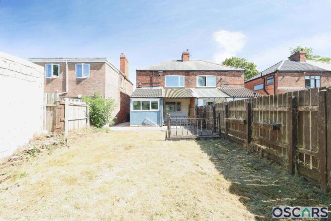 3 bed Semi-Detached for sale Image 12