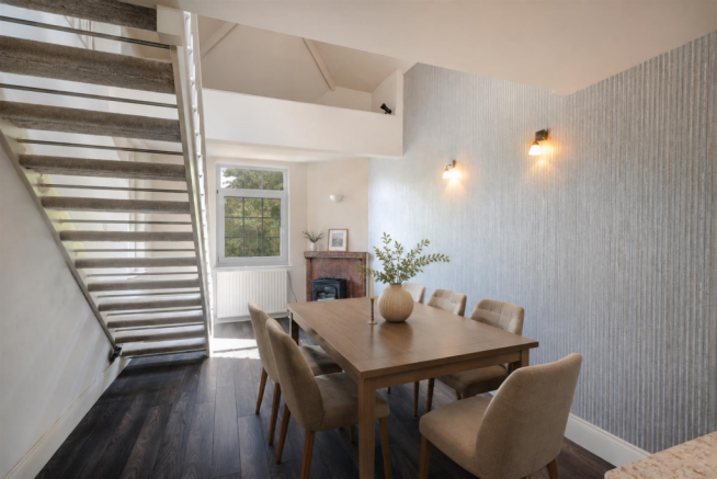 3 bed Maisonette for sale Image 4