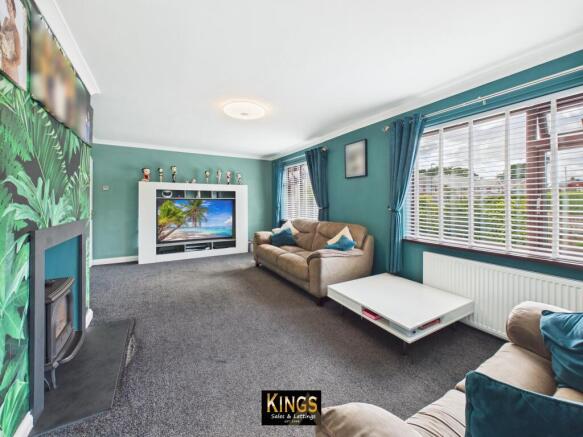 3 bed Detached for sale Image 4
