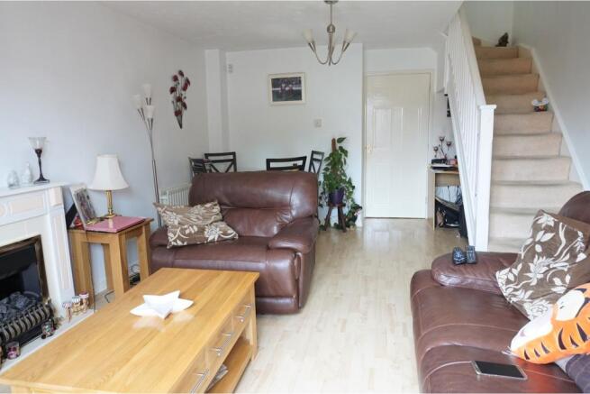 Lounge/Dining Room
