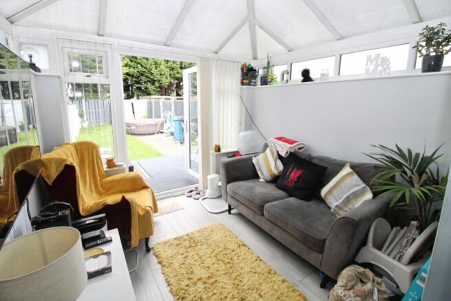 2 bed Terraced for sale Image 5