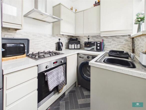 2 bed Terraced for sale Image 10