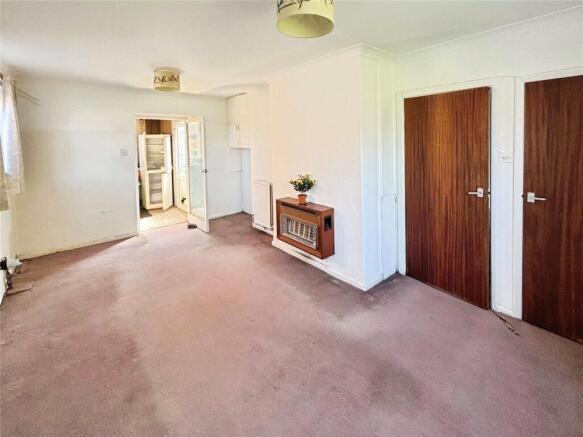 Sitting/Dining Room
