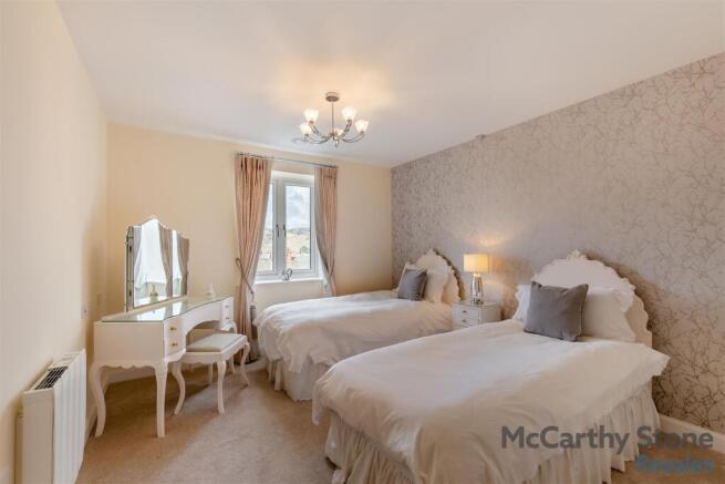 2 bed Apartment for sale Image 9