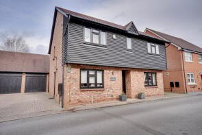 14, West Hayes, Bishop's Stortford CM22 7DH