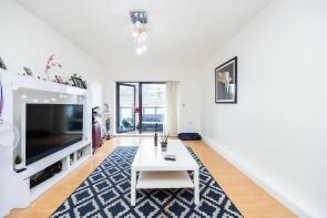 Flat 18, 25 Helene House, Vandome Close, Canning Town, London E16 3NZ