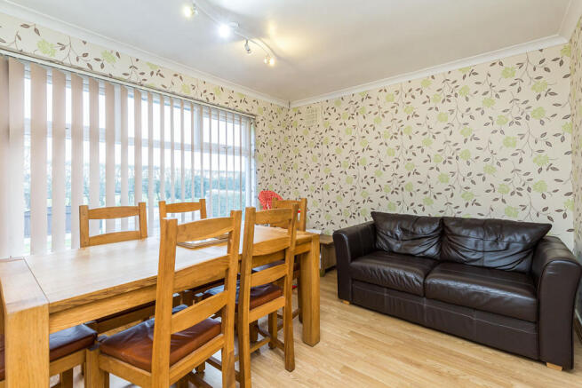 Bedroom 3/Dining