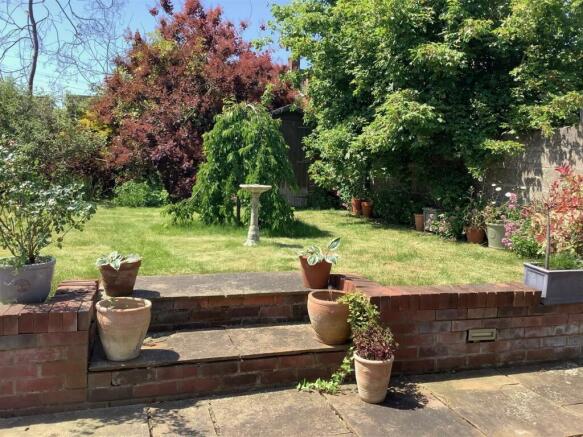 Garden 4.jpg