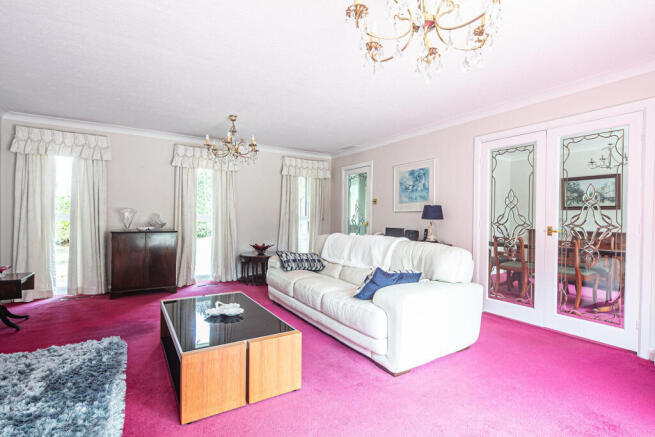 3 bed Bungalow for sale Image 4
