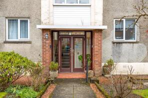 Flat 65, 3 Castle Court, Kings Drive, Glasgow G77 5JB