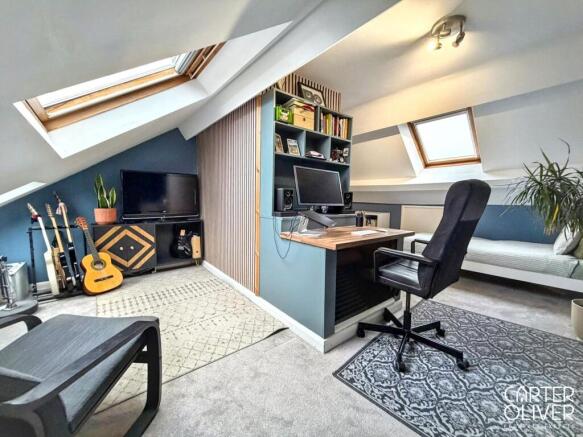 Bedroom 2 / Home Office