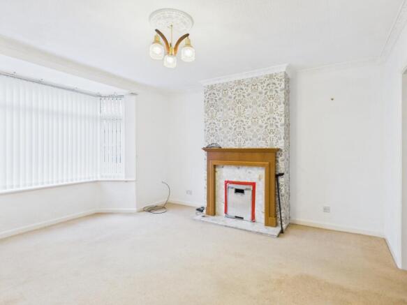 CAM03729G0-PR0229-STILL007