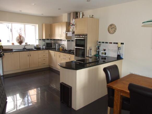 Kitchen/Dining Room