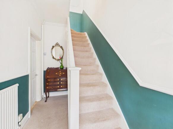 3 bed Terraced for sale Image 8