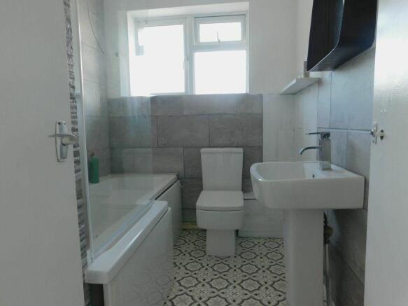 Photo 15