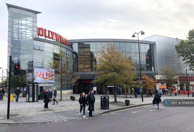High Street - Vue, Nando's, Mcdonald's