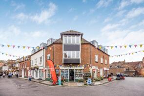 Flat 1, St Martins House, St Martins Street, Chichester PO19 1NA