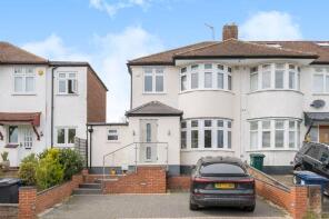 8, Grange Avenue, East Barnet, Barnet EN4 8NL