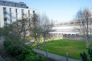 246, Hayes Apartments, The Hayes, Cathays, Cardiff CF10 1BZ