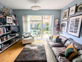 28a, Peabody Cottages, Rosendale Road, London SE24 9DW