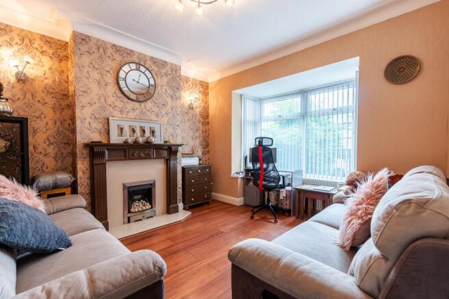 3 bed Semi-Detached for sale Image 6