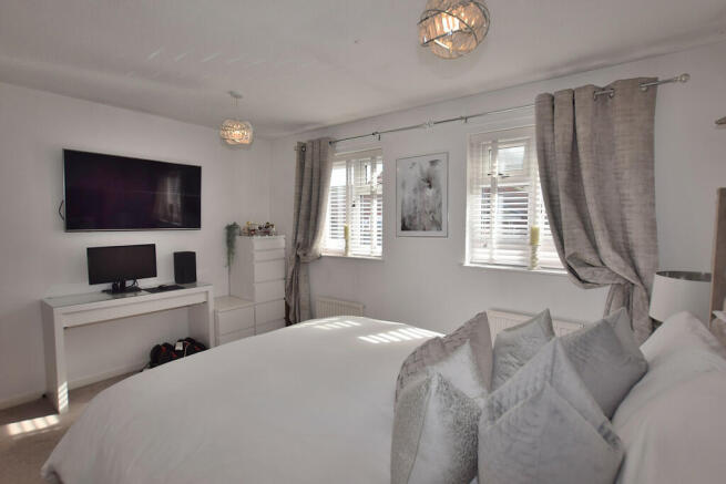 bed 1 alt