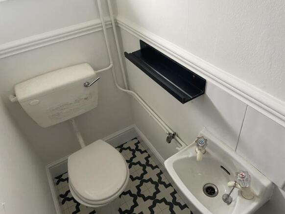 3 bed End of Terrace to rent Image 5
