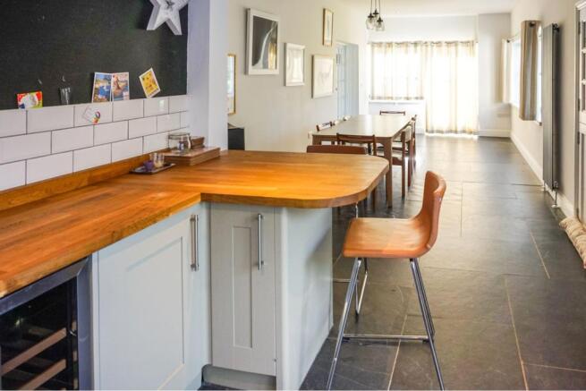 Kitchen/Dining Room