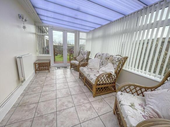 tlc_2de143c1-2344-4487-8983-92e8156d7b41_5b47c2e.j