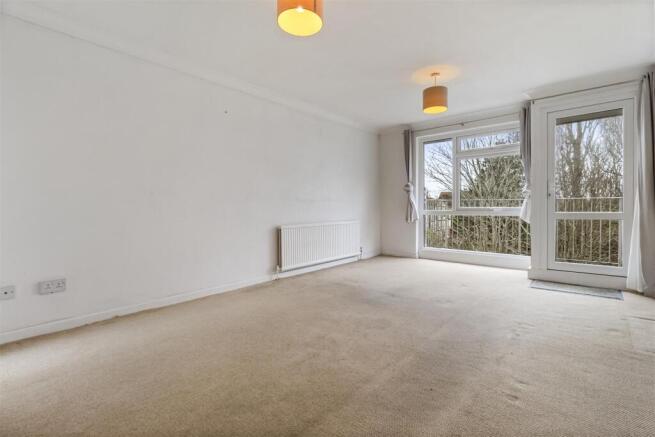 41 Dorchester Gardens-008.JPG