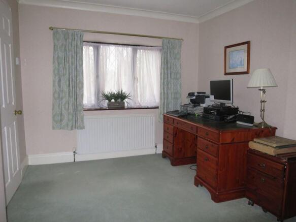 Bedroom 4 / Of...