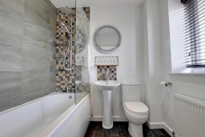 3 bed Semi-Detached for sale Image 9