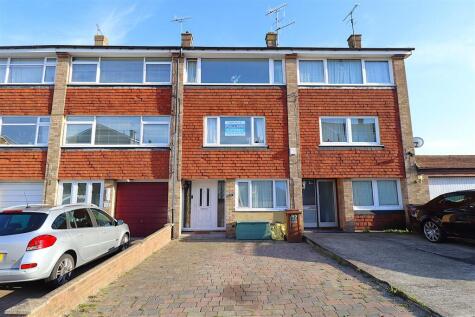 Beverley Close, Rainham