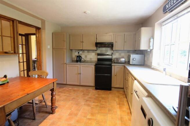 yP2YKIpRZ0aUV1-3A...