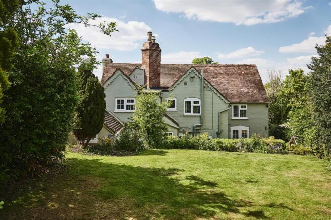 Callow Hill Cottage 36.jpg