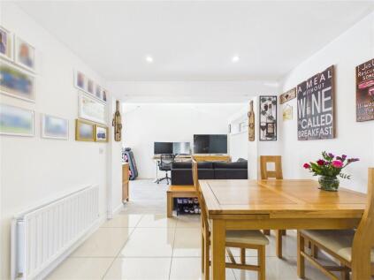 Baily Place, Cheswick Village, Bristol, BS16