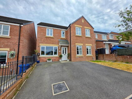 Buzzard Way, Barnsley, S75 1FF